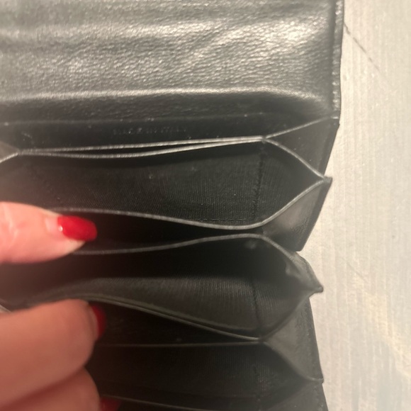 Saint Laurent wallet❤️ - Picture 8 of 10